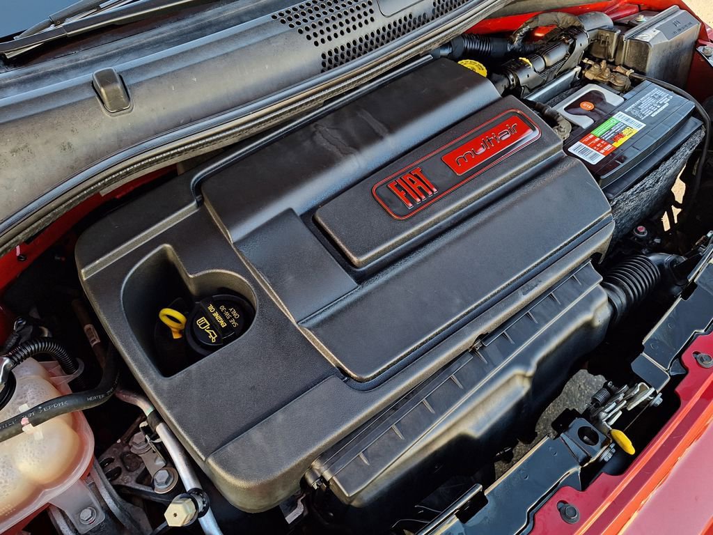 Used 2015 FIAT 500 Pop image 24