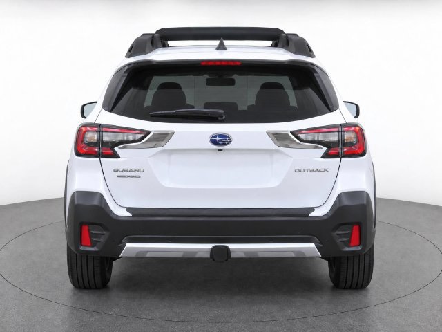 Used 2022 Subaru Outback Limited AWD/4WD image 5