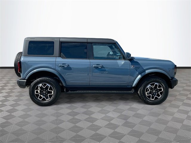 Used 2025 Ford Bronco Outer Banks image 4