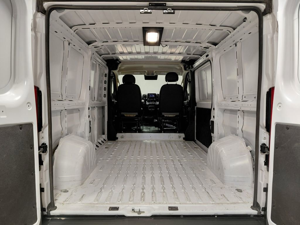 Used 2025 RAM ProMaster 2500 w/ Convenience Group FWD image 35