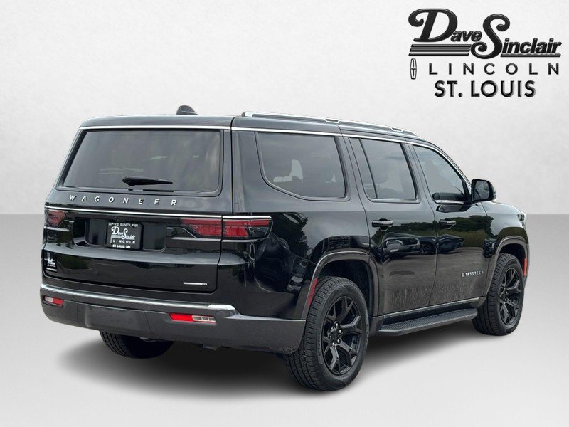 Used 2022 Jeep Wagoneer Series II w/ Flexible Seating Group AWD/4WD image 3