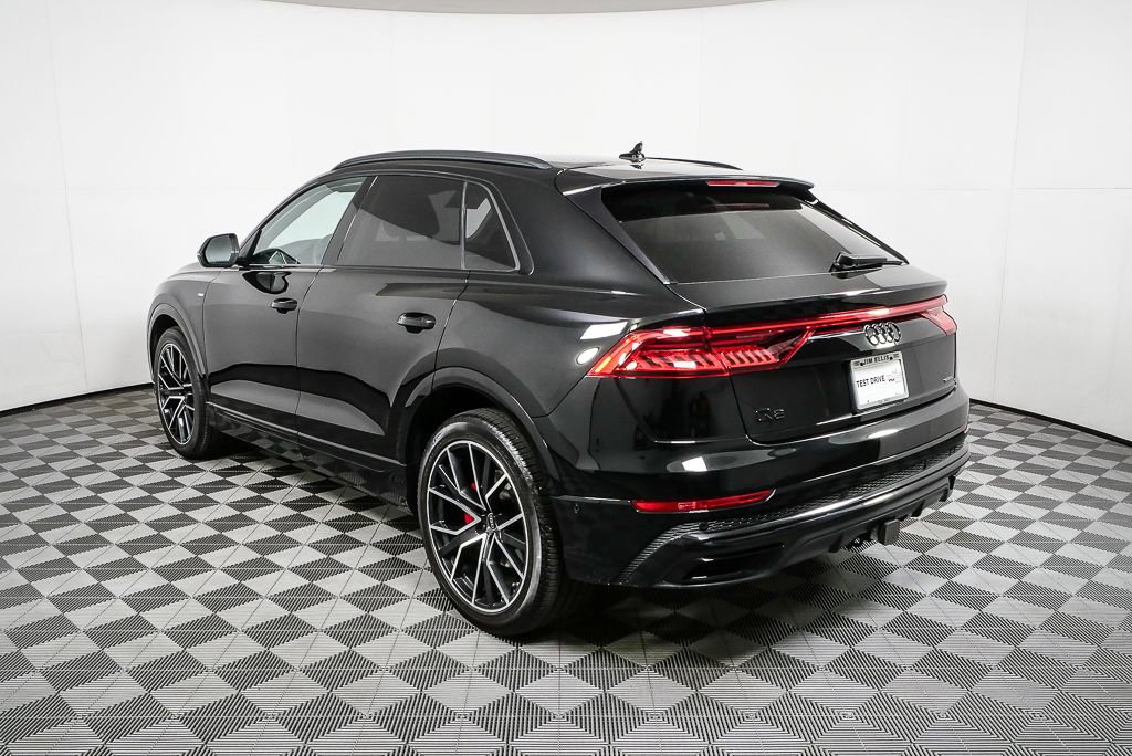 Used 2023 Audi Q8 Prestige w/ Prestige Package image 29