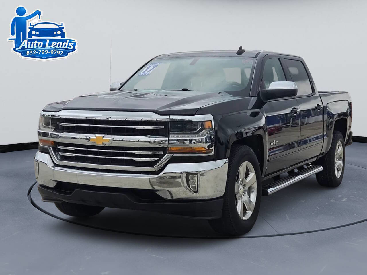 Used 2017 Chevrolet Silverado 1500 LT w/ Texas Edition RWD image 3