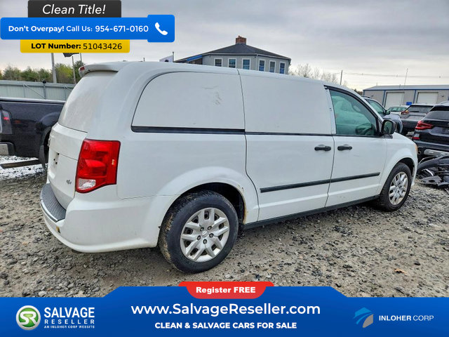 Used 2014 RAM C/V Tradesman w/ UConnect Hands-Free Group FWD image 4