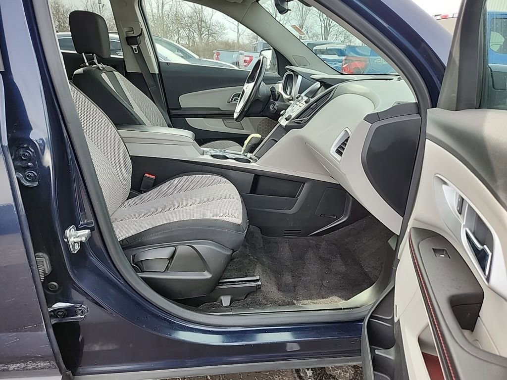 Used 2015 Chevrolet Equinox LT image 7