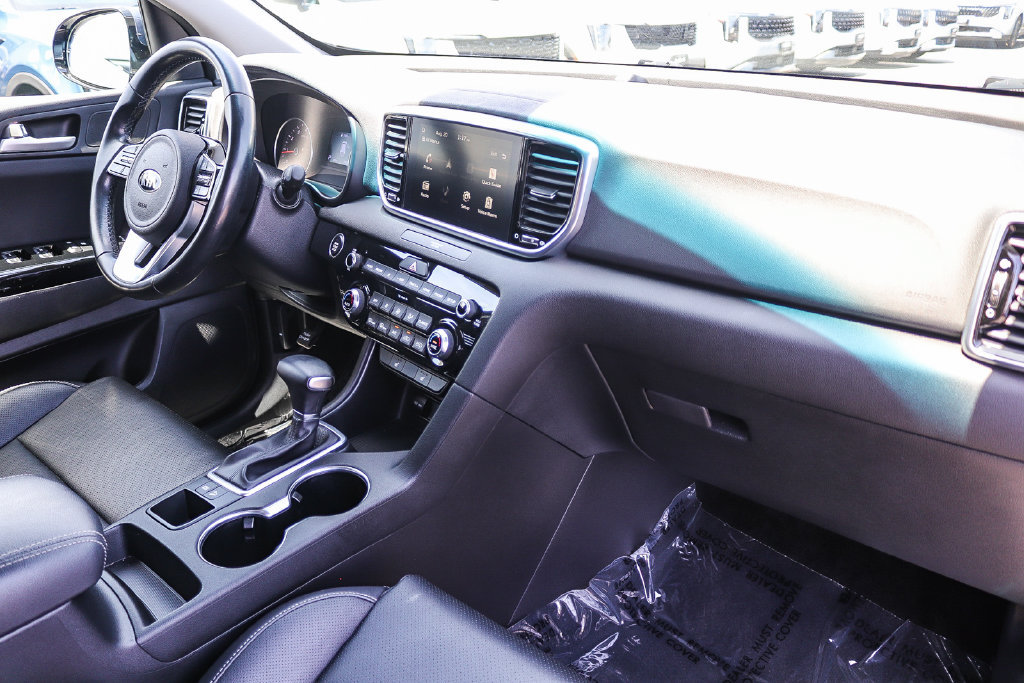 Certified 2022 Kia Sportage EX FWD image 15