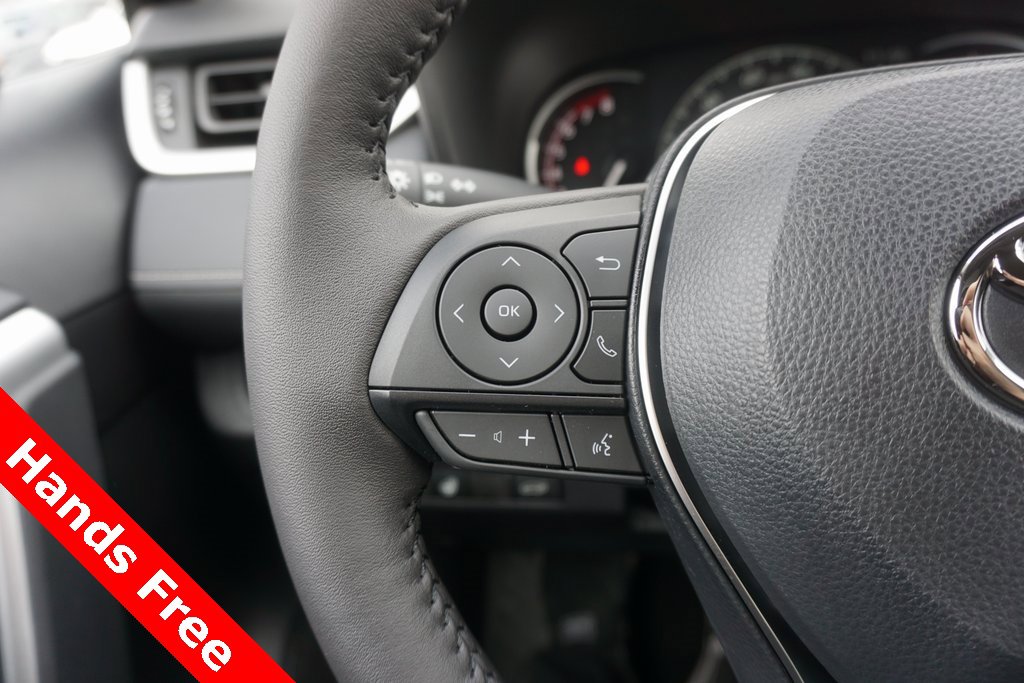 New 2025 Toyota RAV4 XLE image 4