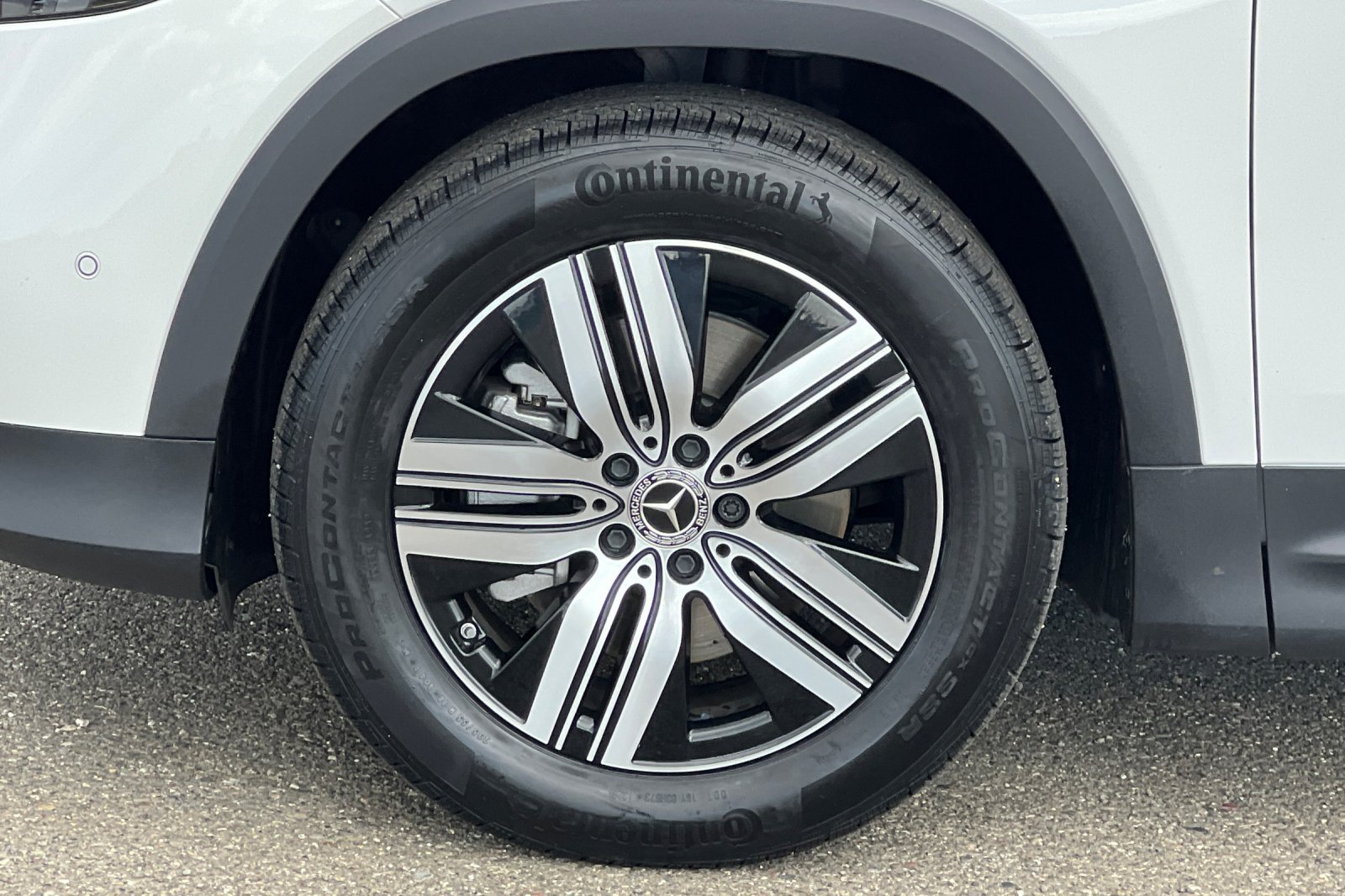 Certified 2024 Mercedes-Benz EQB 250+ image 12