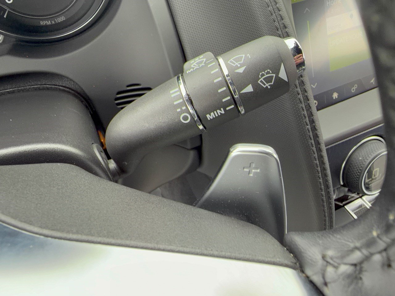 Used 2020 Jaguar F-TYPE Coupe RWD image 30