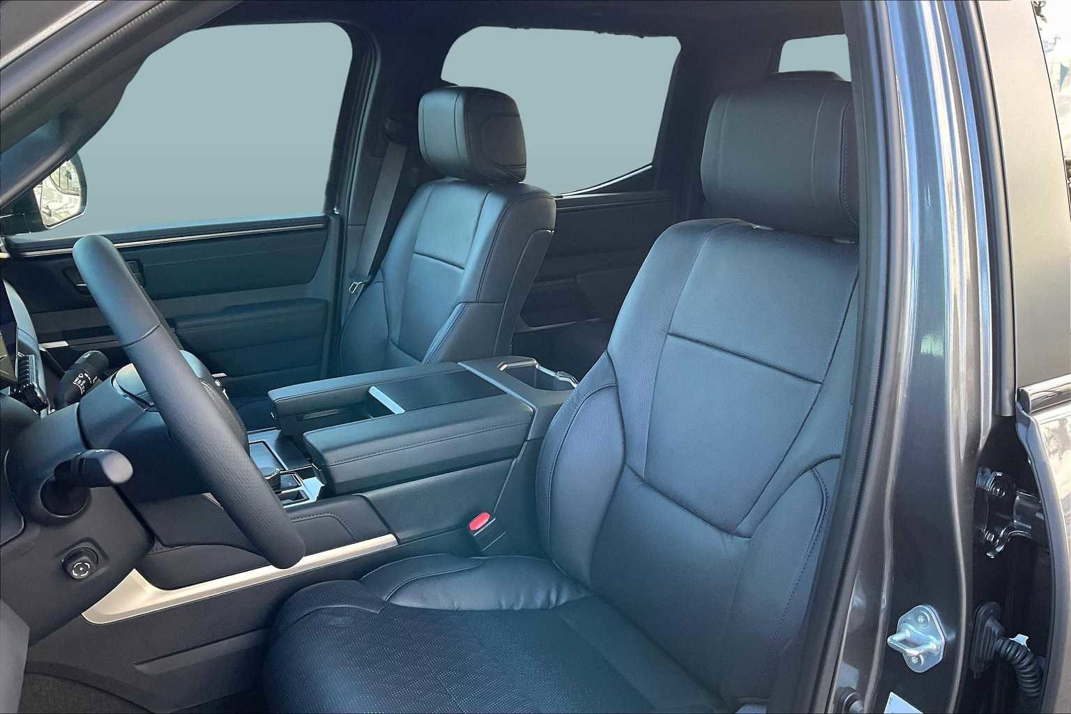 New 2026 Toyota Tundra Platinum image 9