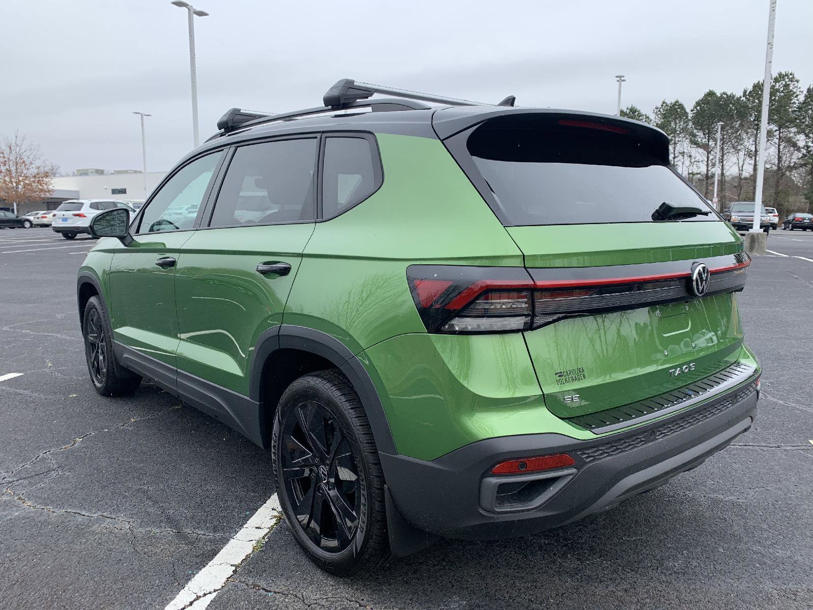 Used 2025 Volkswagen Taos SE w/ Taos Adventure Package (SXB) image 3