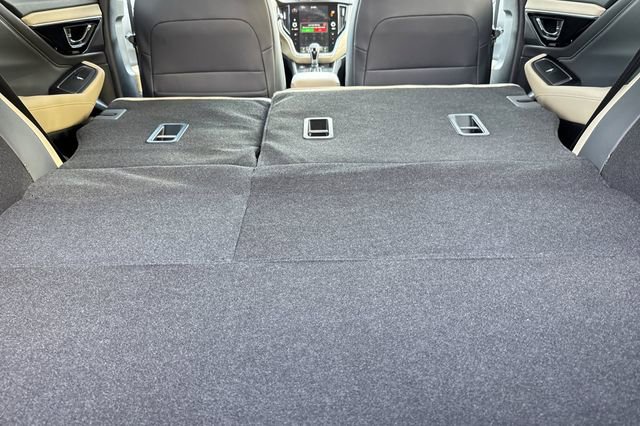 New 2025 Subaru Outback Limited image 12