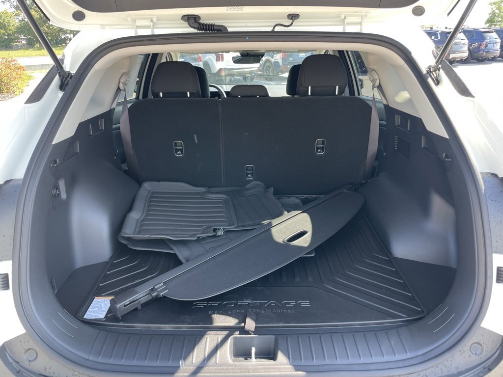 New 2026 Kia Sportage LX image 25