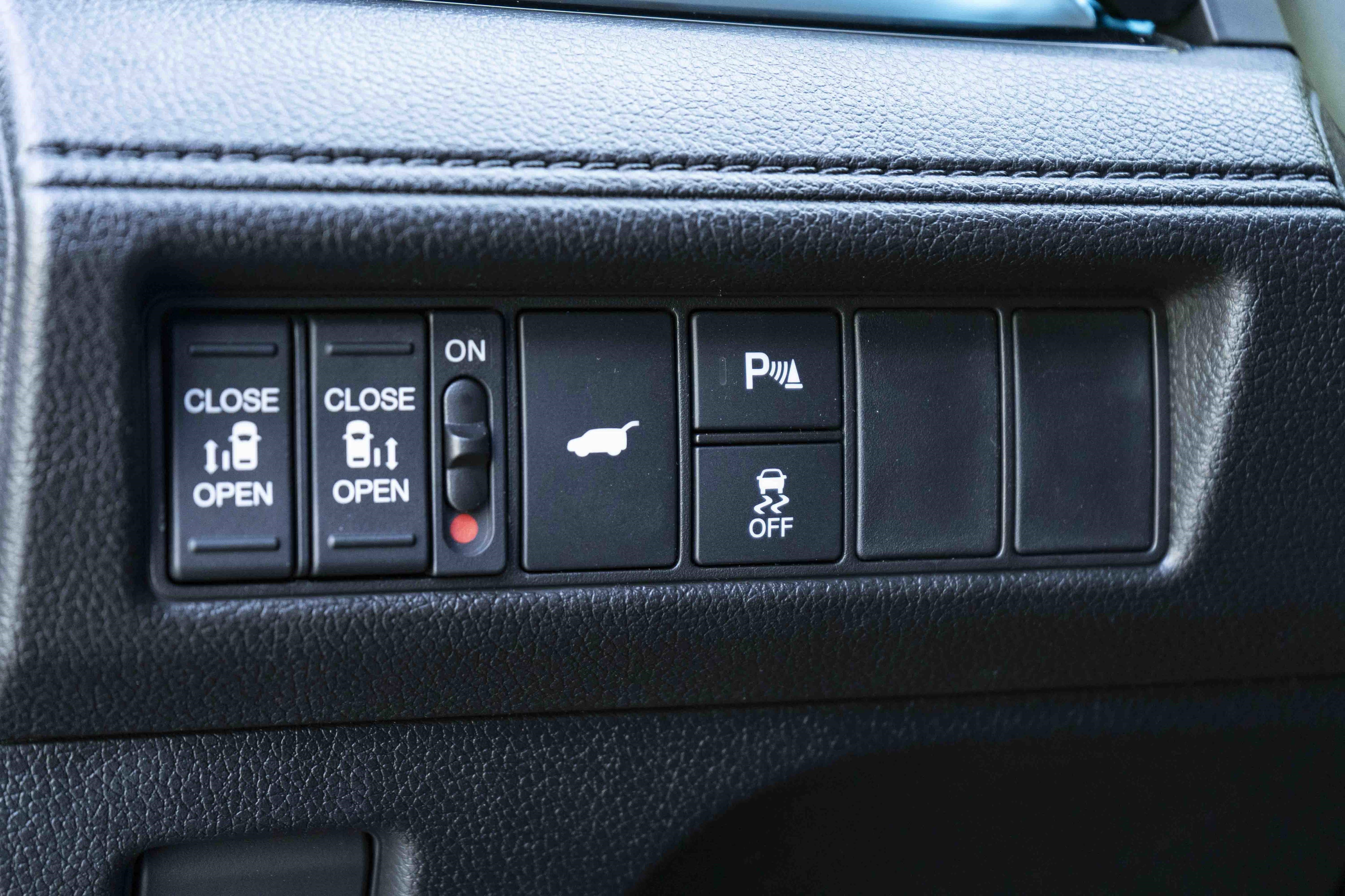 Used 2026 Honda Odyssey Elite image 40