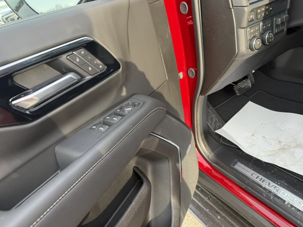 New 2026 Chevrolet Tahoe Premier w/ Sun And Tow Package AWD/4WD image 14