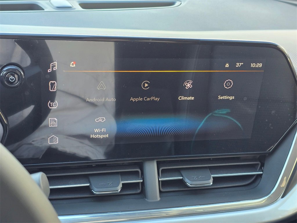 New 2026 Chevrolet Trax LT w/ Driver Confidence Package image 25