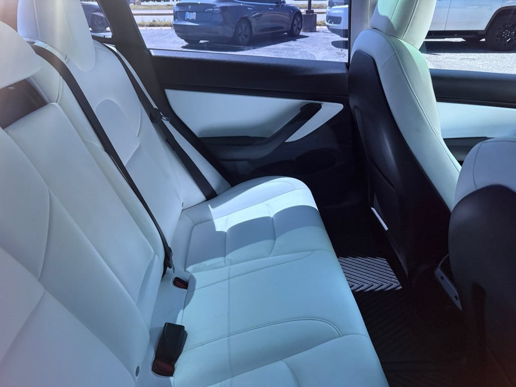 Used 2019 Tesla Model 3 Long Range RWD image 26