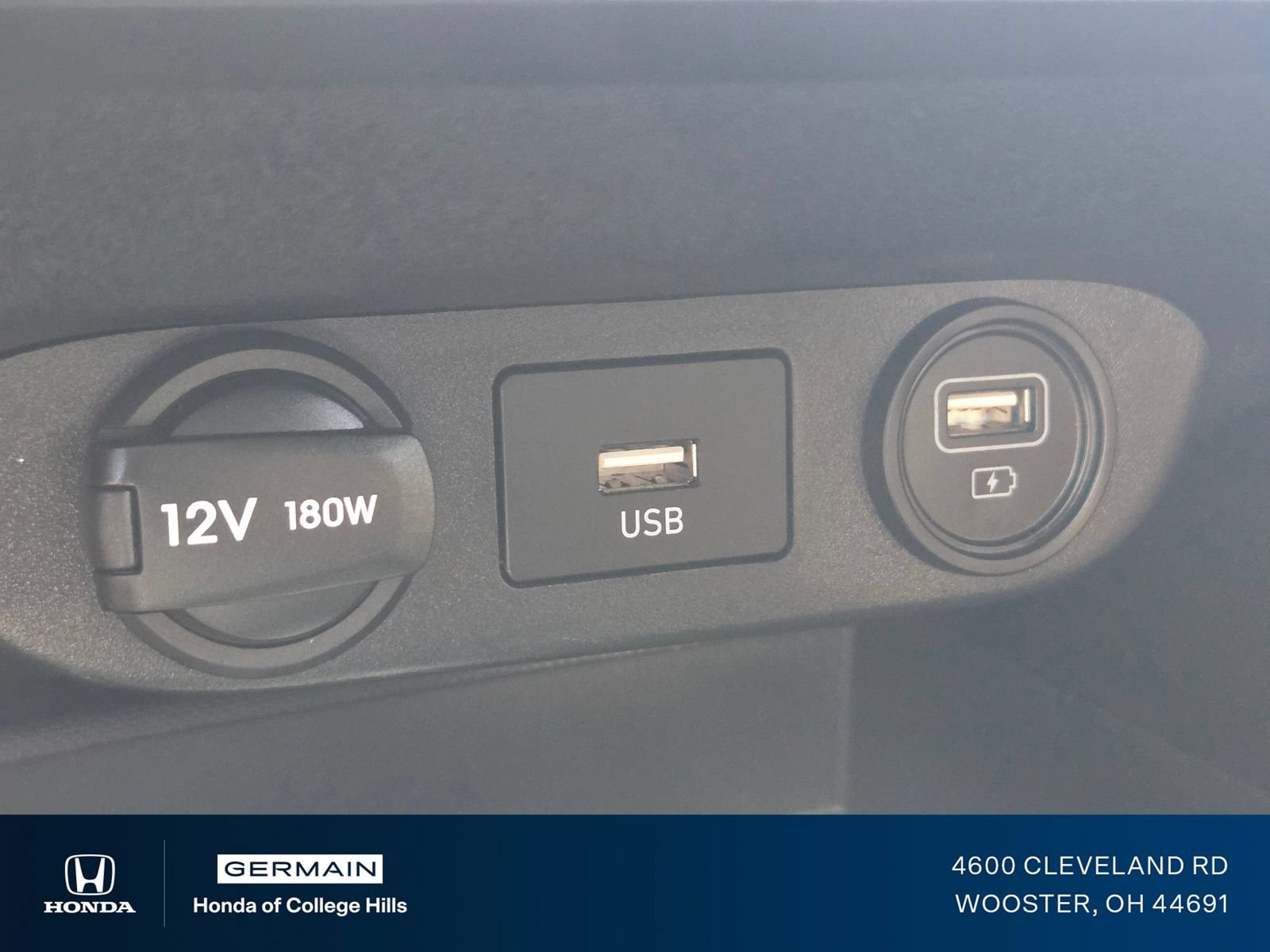Used 2023 Hyundai Elantra SEL FWD image 30