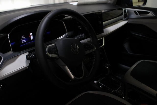 New 2026 Volkswagen Taos SE AWD/4WD image 15