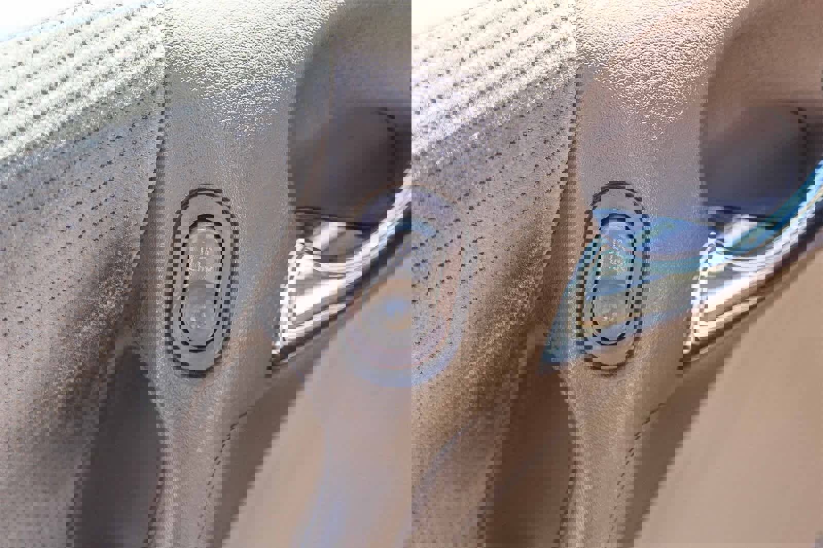 Used 2001 Saturn L-Series L200 image 26