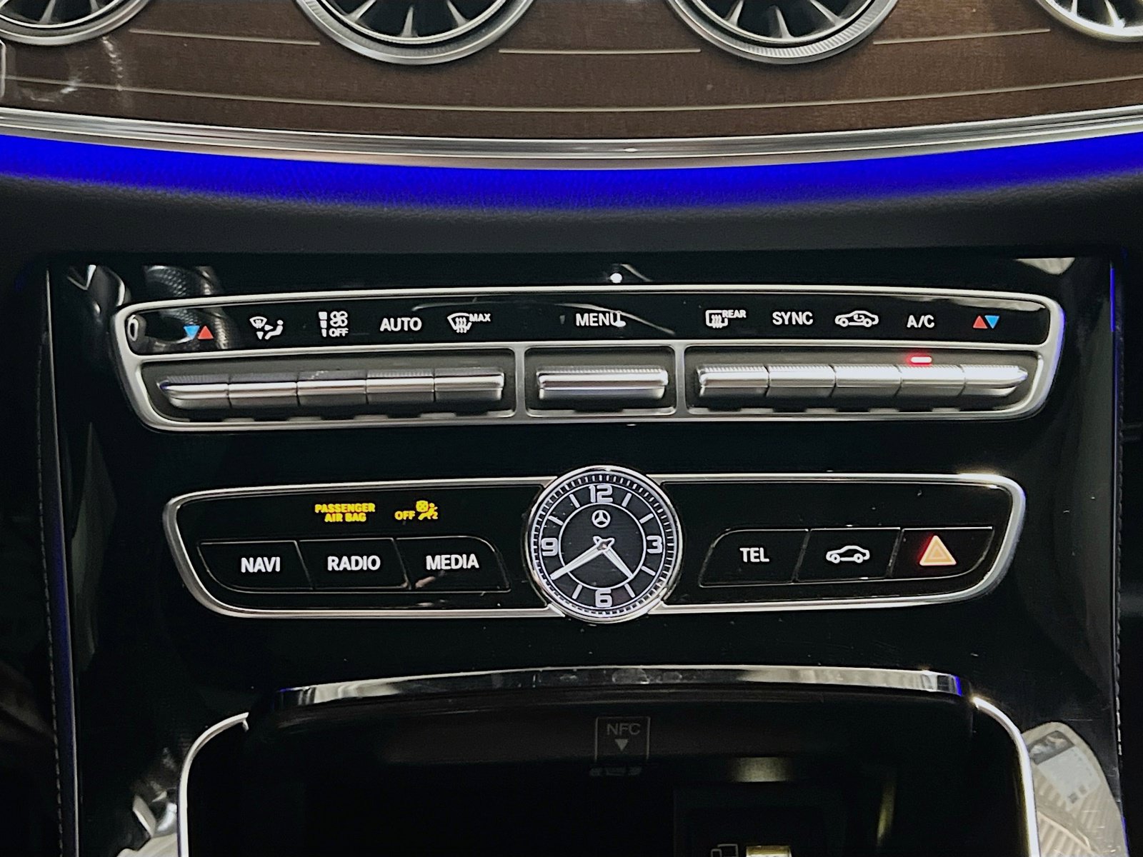 Used 2018 Mercedes-Benz E 400 4MATIC Coupe image 12