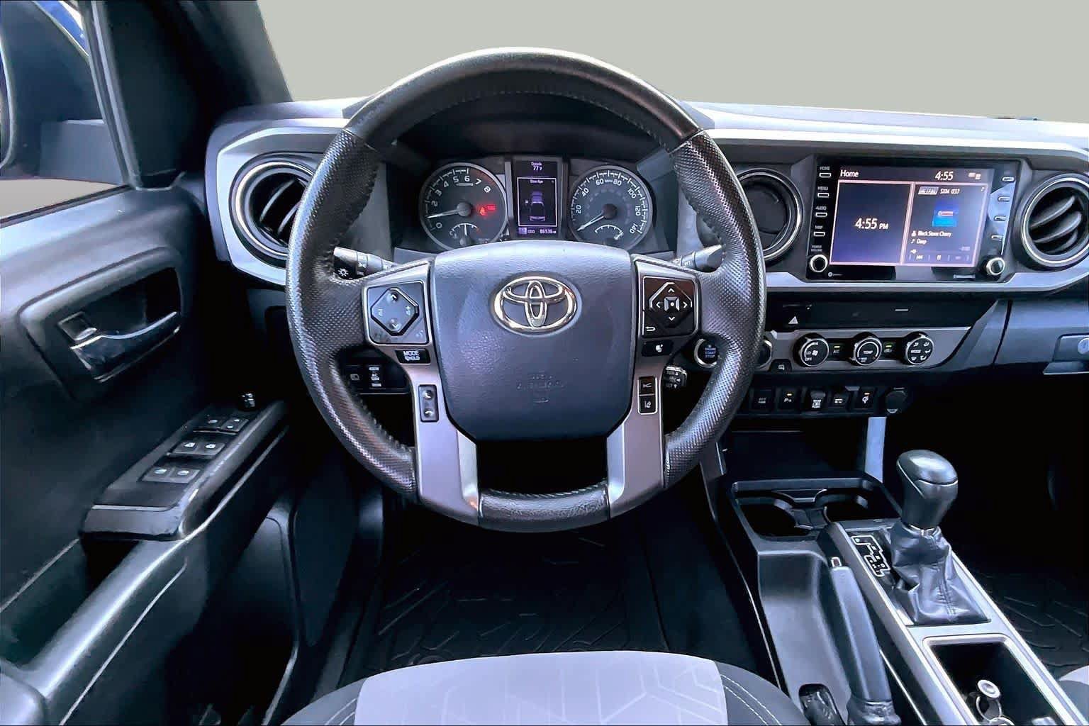 Used 2020 Toyota Tacoma TRD Off-Road w/ Technology Package AWD/4WD image 6