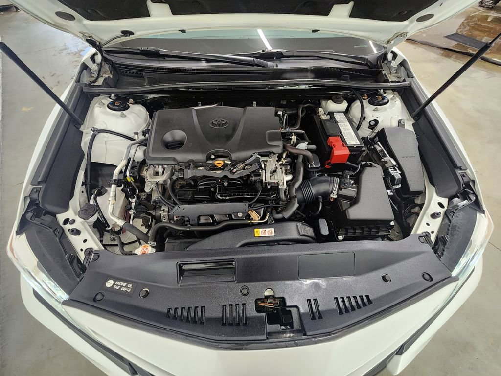 Used 2020 Toyota Camry XSE image 35