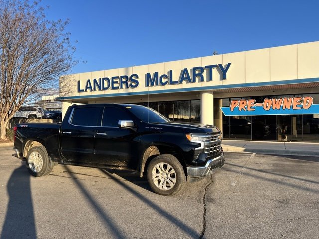 Used 2024 Chevrolet Silverado 1500 LTZ w/ LTZ Convenience Package II image 1