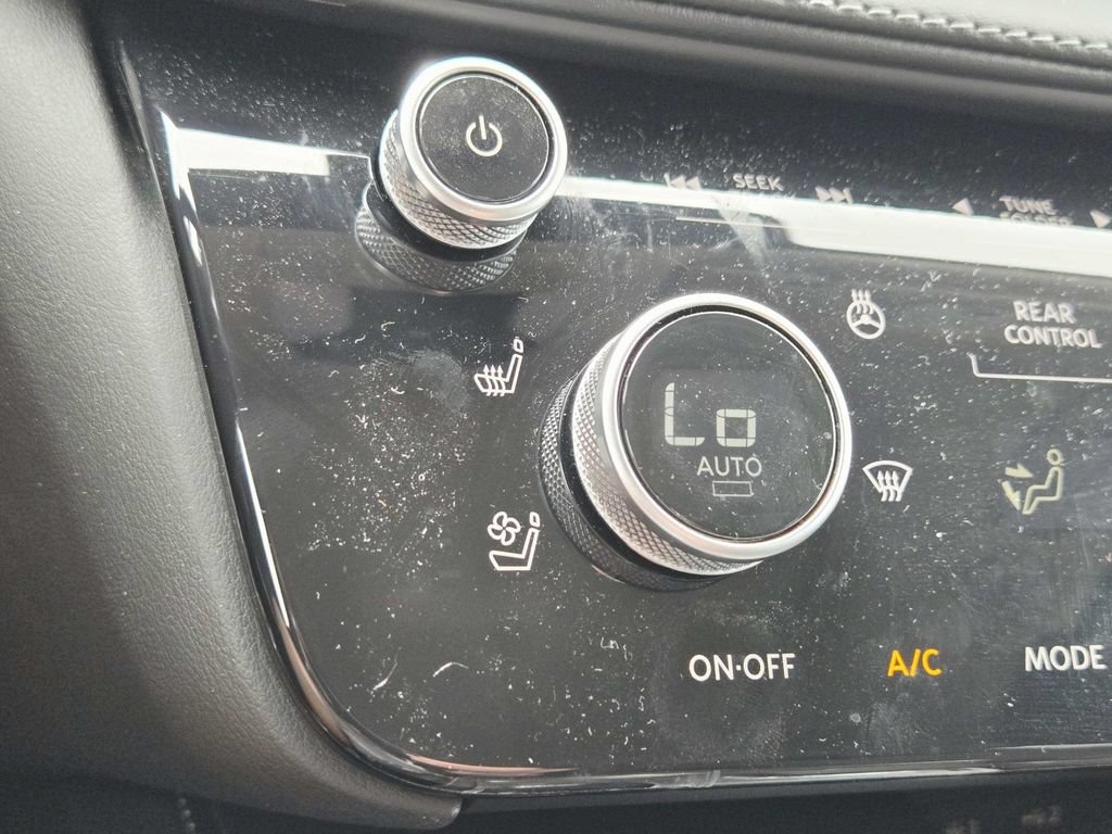 Used 2026 INFINITI QX60 Luxe w/ Cargo Package FWD image 31