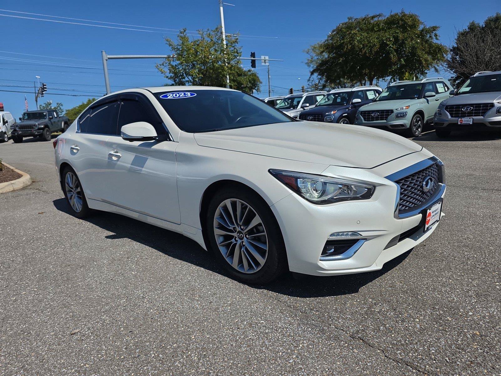 Used 2023 INFINITI Q50 Luxe w/ Cargo Package RWD image 9
