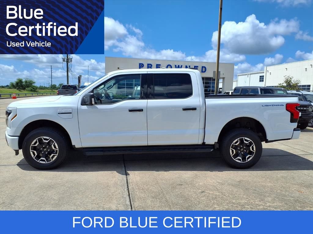 Certified 2022 Ford F150 Lightning XLT AWD/4WD image 3