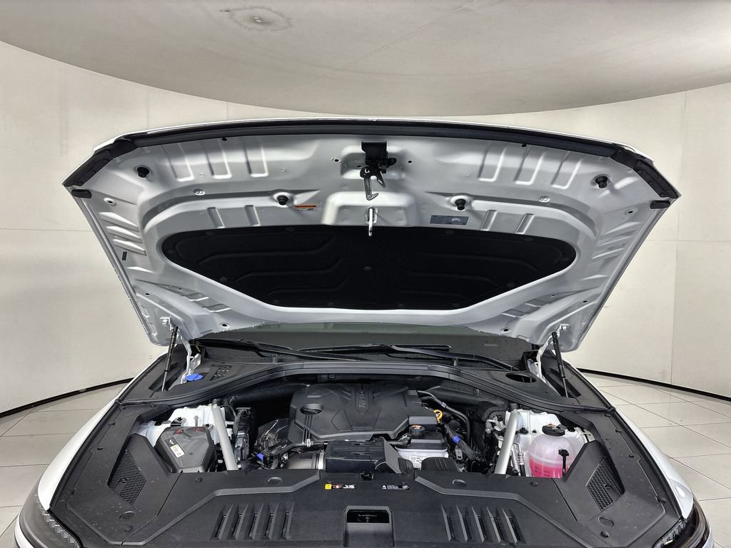 New 2026 Genesis GV70 2.5T AWD/4WD image 17