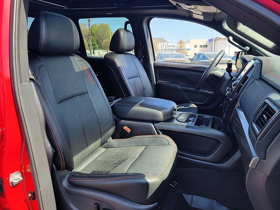 Used 2022 Nissan Titan PRO-4X w/ Pro-4x Convenience Package image 18