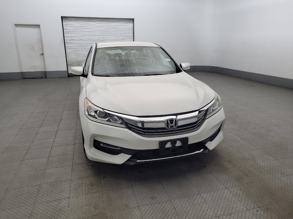 Used 2017 Honda Accord Sport Special Edition image 14