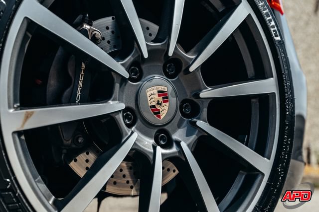 Used 2013 Porsche 911 Carrera RWD image 3