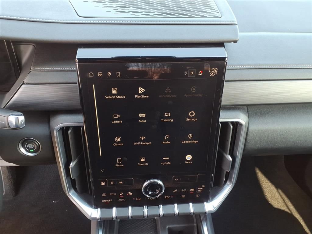 Used 2025 GMC Acadia Elevation image 24