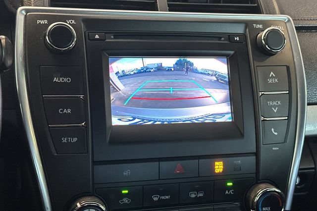 Certified 2017 Toyota Camry SE FWD image 23