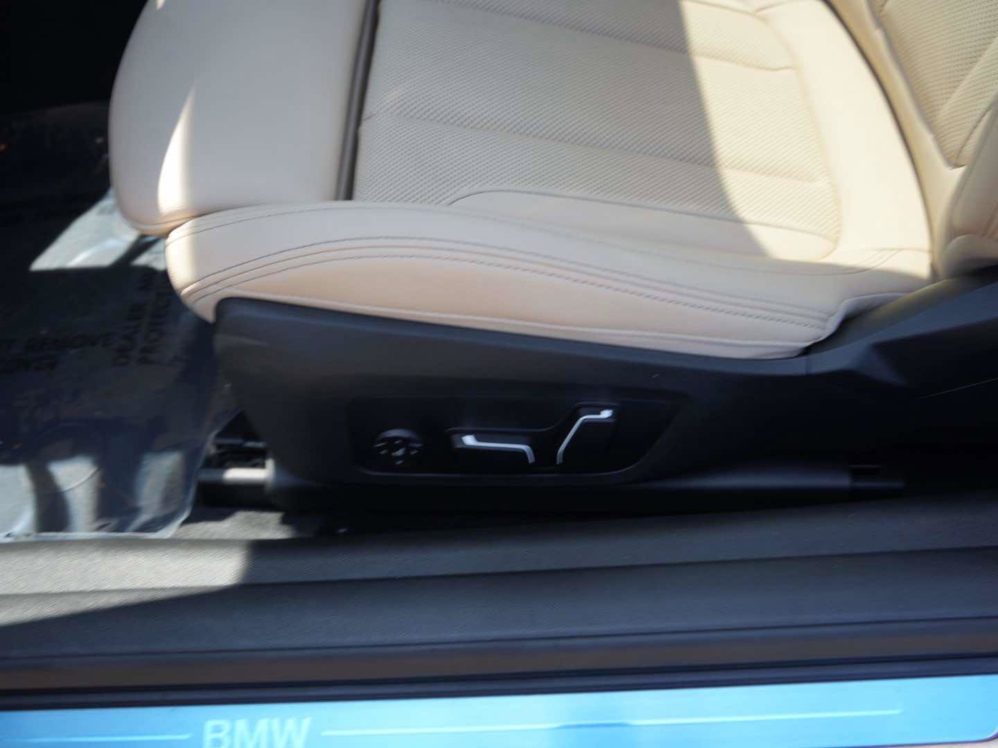 Used 2026 BMW 430i Coupe w/ Parking Assistance Package RWD image 10