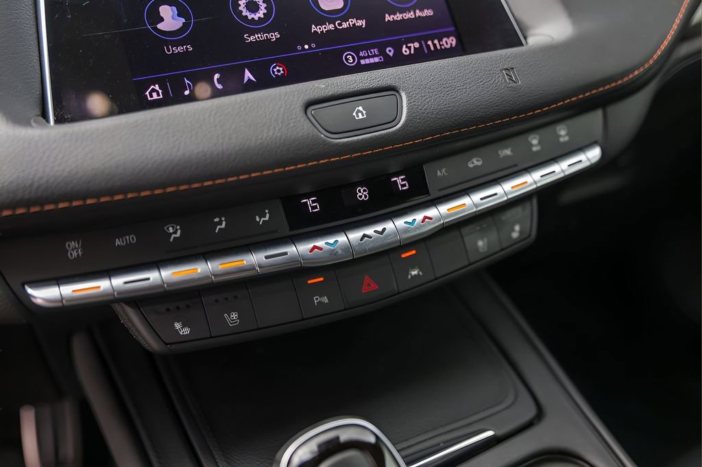 Used 2021 Cadillac XT4 Sport image 18