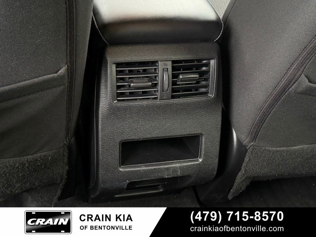 Used 2024 Mitsubishi Outlander ES AWD/4WD image 28