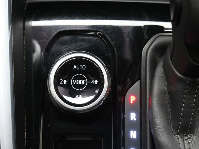 Used 2023 Chevrolet Colorado Trail Boss w/ Technology Package image 29