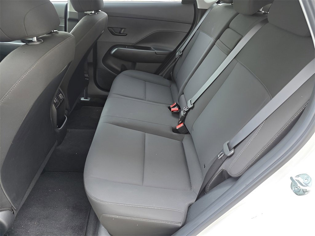 Certified 2025 Hyundai Kona SEL image 14