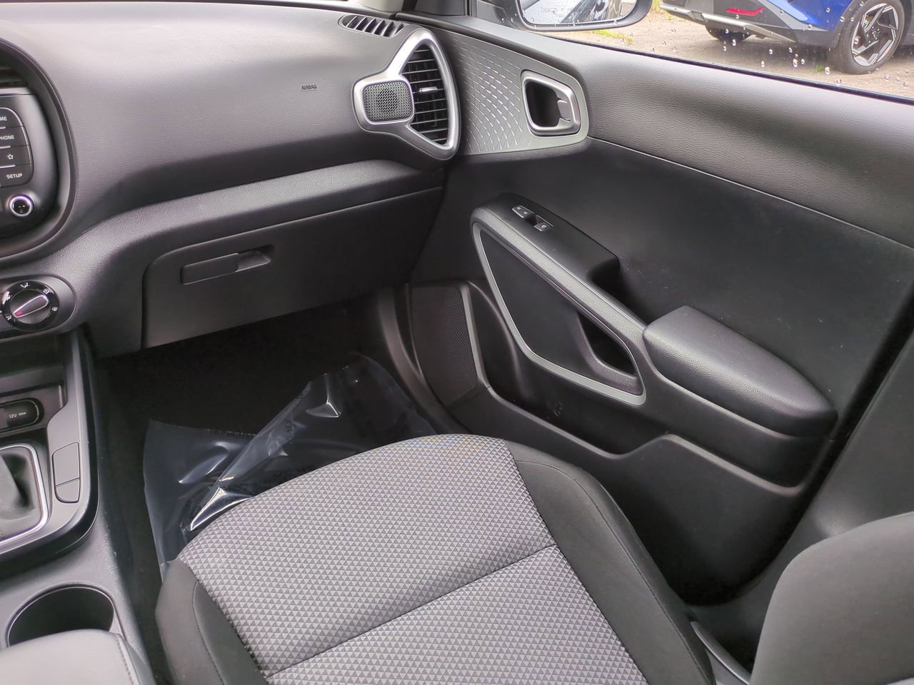 Certified 2021 Kia Soul LX FWD image 17