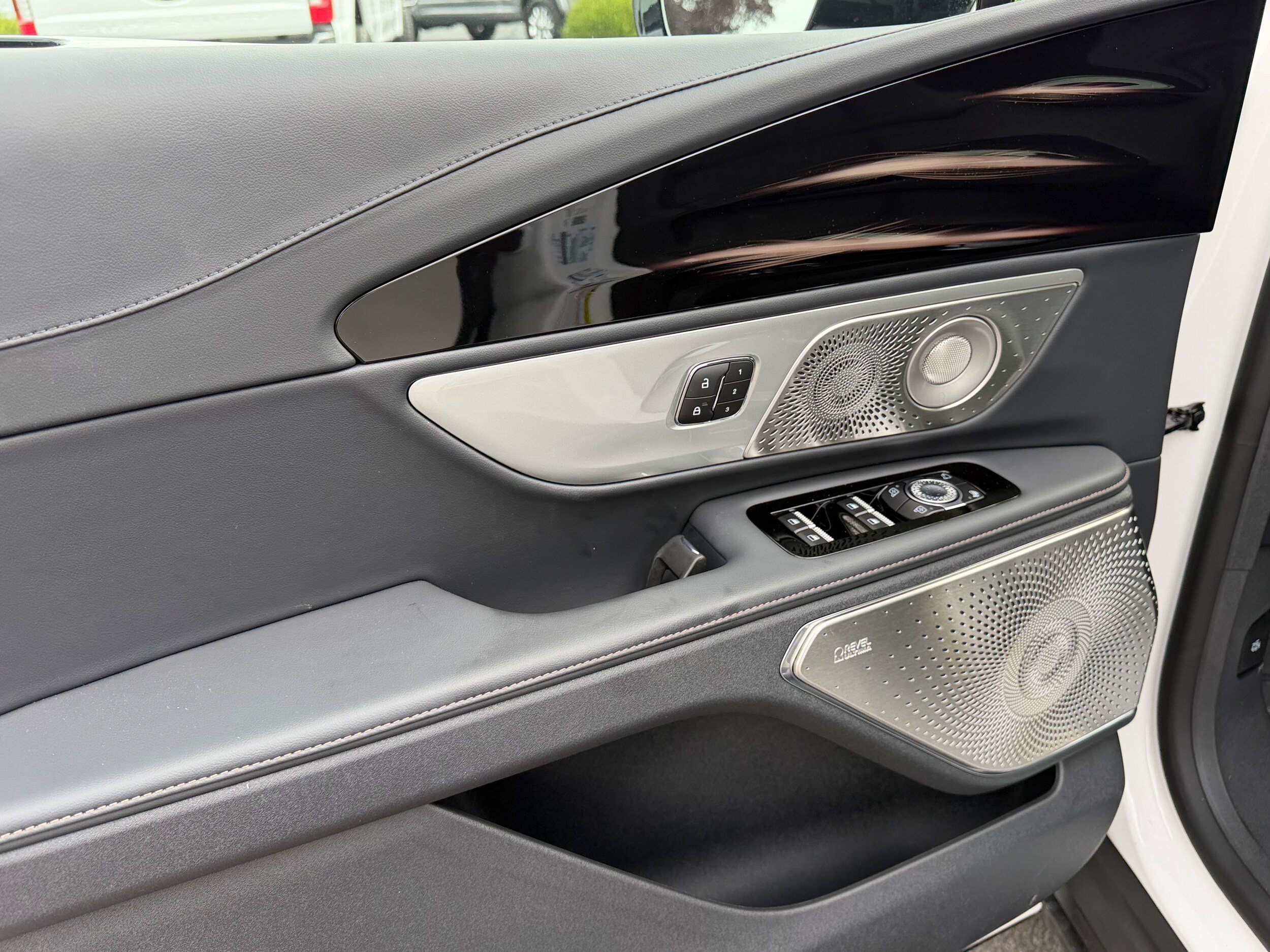 New 2026 Lincoln Nautilus Reserve AWD/4WD image 14