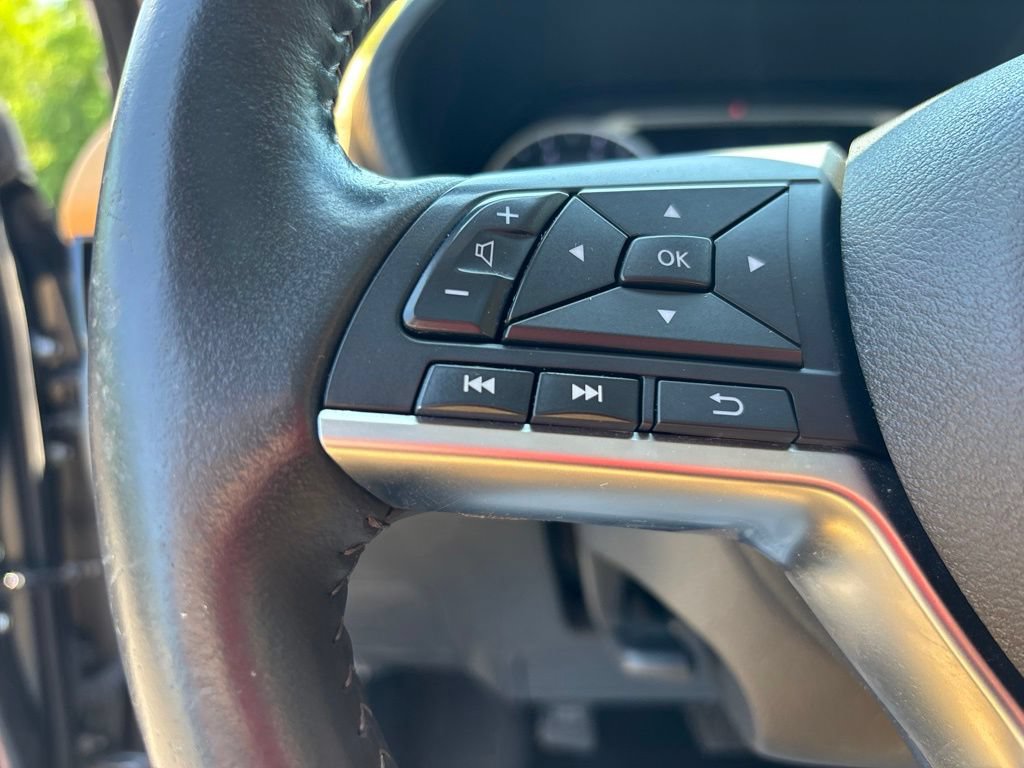 Used 2023 Nissan Sentra SV w/ SV Premium Package FWD image 23