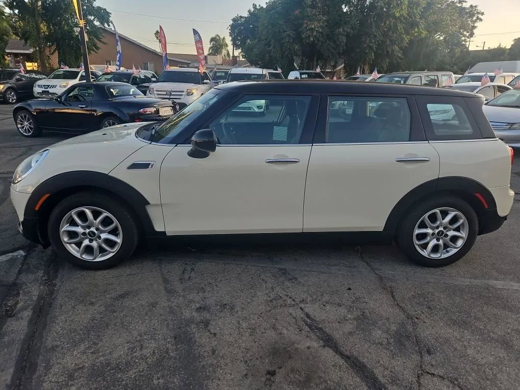 Used 2016 MINI Cooper Clubman image 4