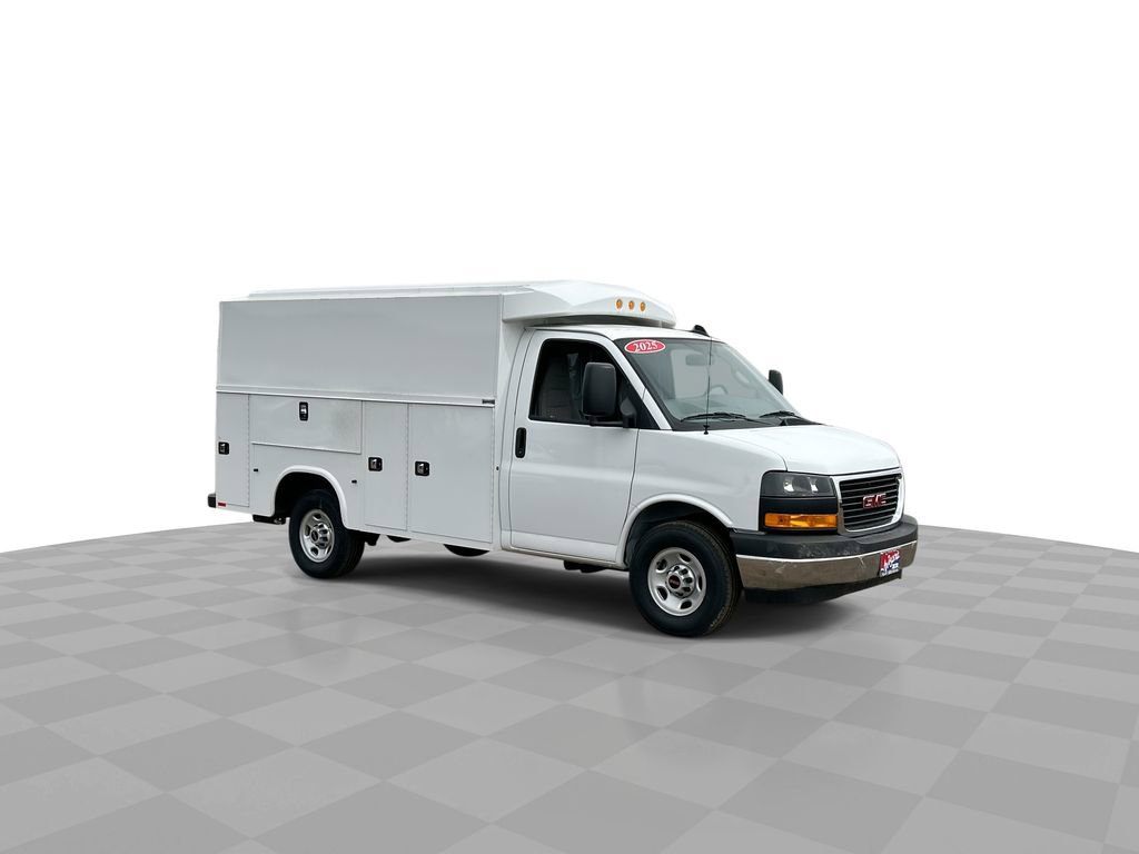 New 2025 GMC Savana 3500 w/ Power Convenience Package image 2