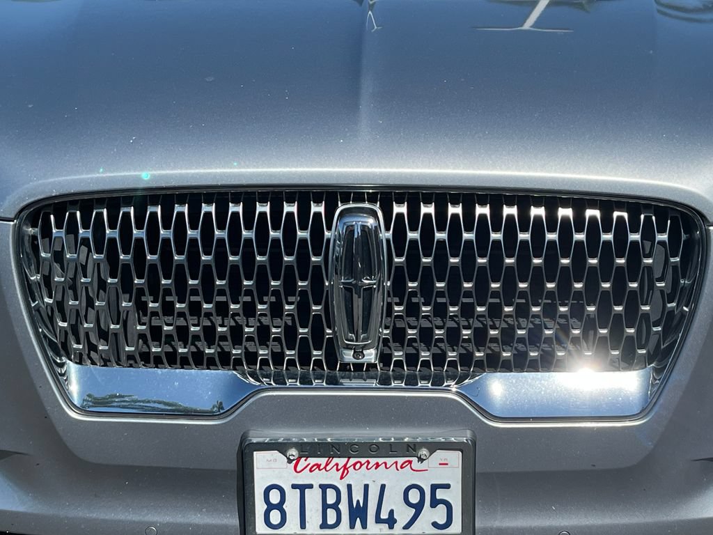 Used 2020 Lincoln Aviator Reserve w/ Equipment Group 201A RWD image 38