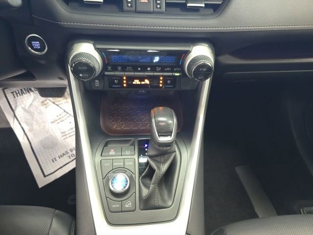 Used 2023 Toyota RAV4 Limited image 21