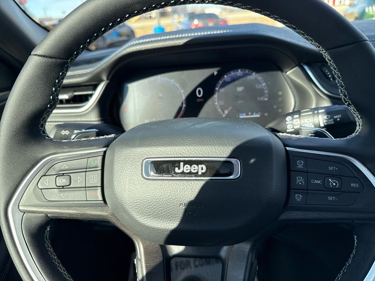 New 2025 Jeep Grand Cherokee L Limited AWD/4WD image 34
